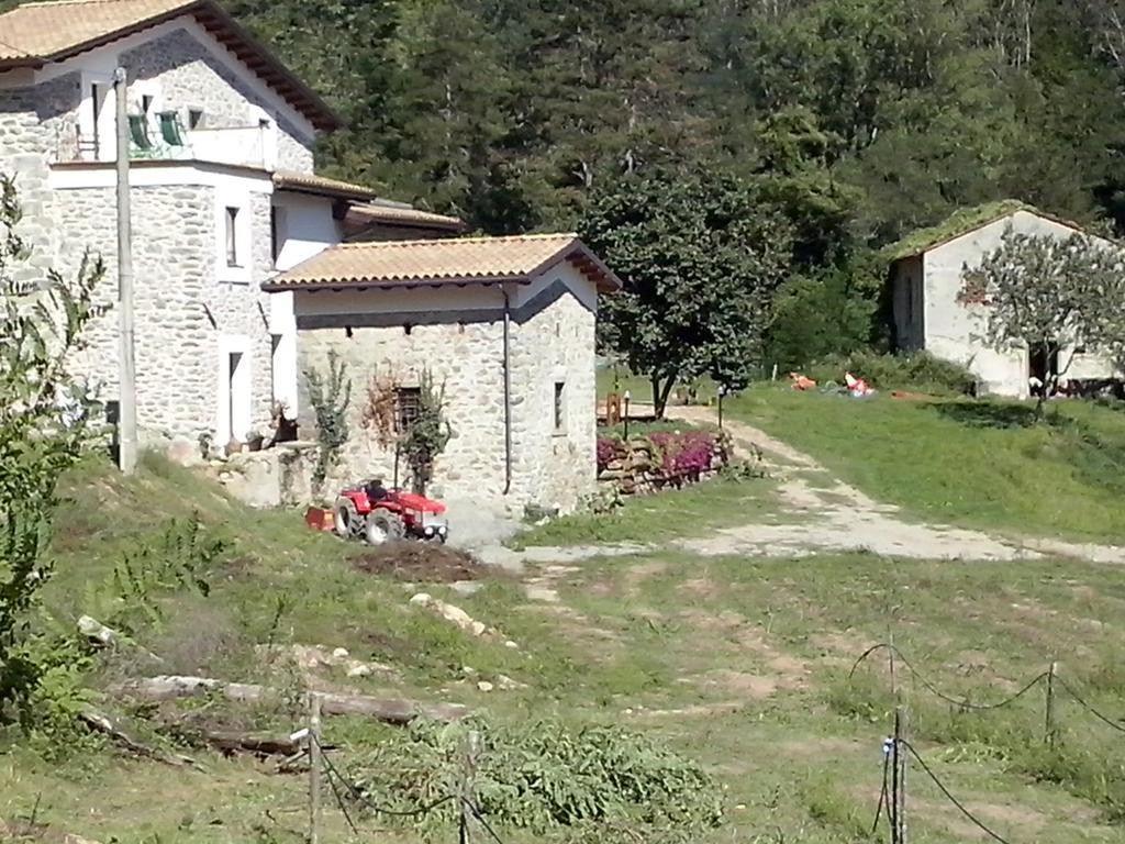 Agriturismo Di La Dall'Acqua Fivizzano Exterior photo