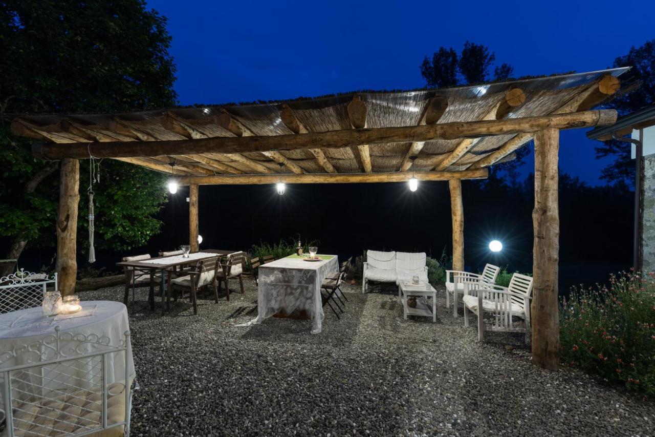 Agriturismo Di La Dall'Acqua Fivizzano Exterior photo